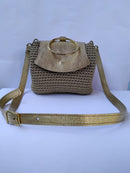 Bolsa Artesanal em Poliéster Marfim com Base e Aba em Couro Legítimo