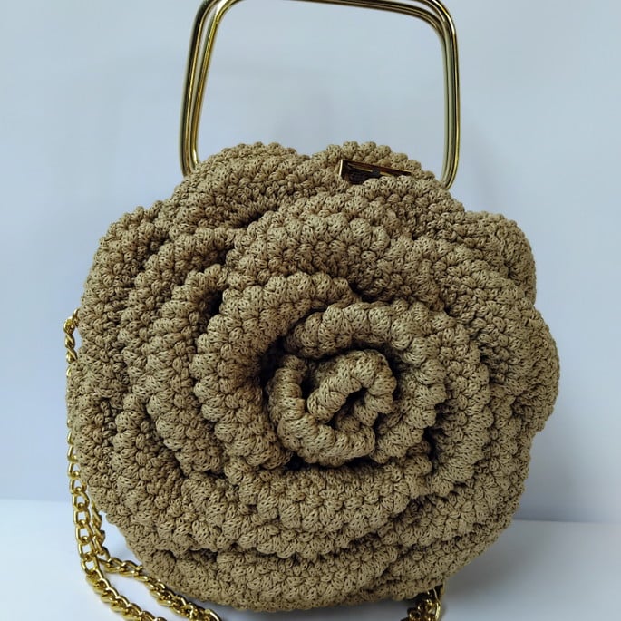 Bolsa Mega Rosa de Crochê com Fio de Poliéster 4mm na Cor